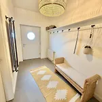 Stromdampfer, Schoene Aussicht Apartment Rostock